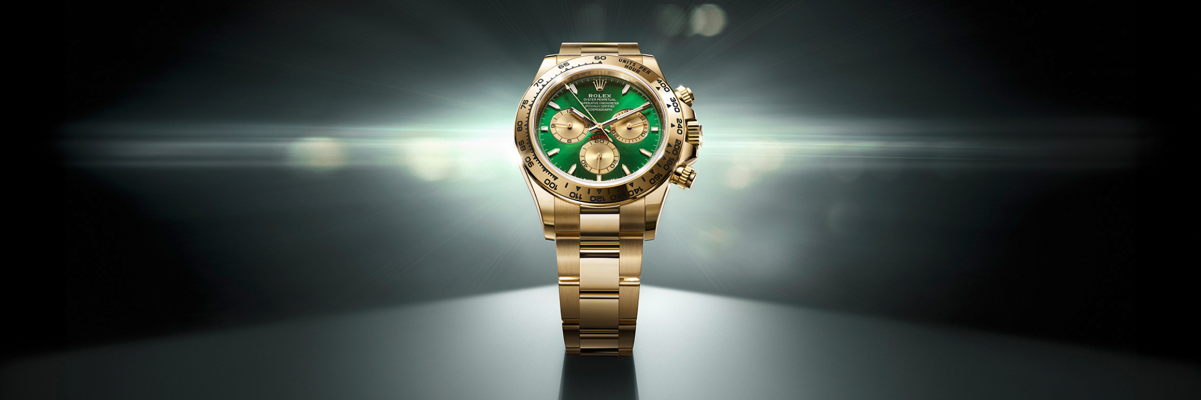 rolex-collection_banner-the-cosmograph-daytona-cover_m126508-0008-portrait